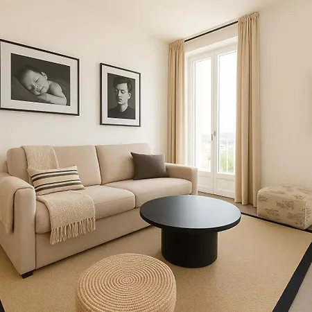 Seaview Studio, Palais Des Festivals *